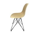 Стул Eames M кремовый